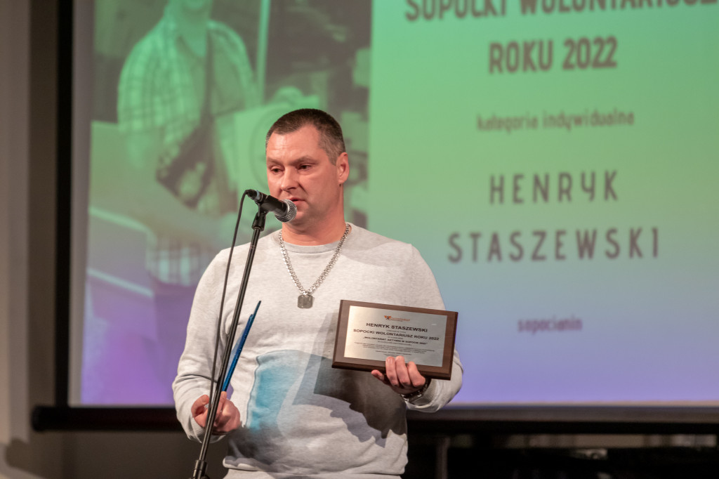 Pomagają mieszkańcom i uchodźcom! Najlepsi wolontariusze 2022