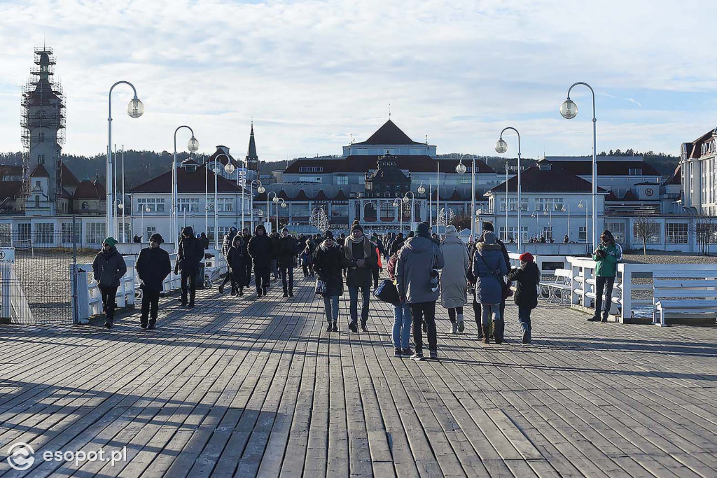 Świąteczny Sopot na zdjęciach! Pogodowy kalejdoskop w kurorcie [FOTO]