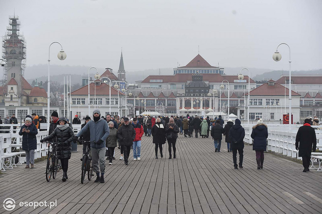 Świąteczny Sopot na zdjęciach! Pogodowy kalejdoskop w kurorcie [FOTO]