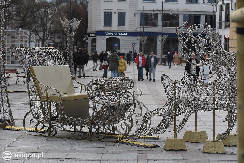 W Sopocie oblężenie jak w lecie! Zdjęcia z pierwszego dnia Nowego Roku [FOTO]
