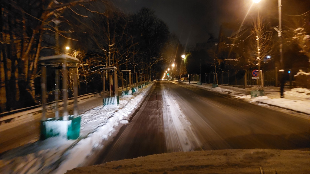 Sopot mierzy się ze skutkami śnieżycy! Walka z żywiołem to nie lada wyzwanie [FOTO]