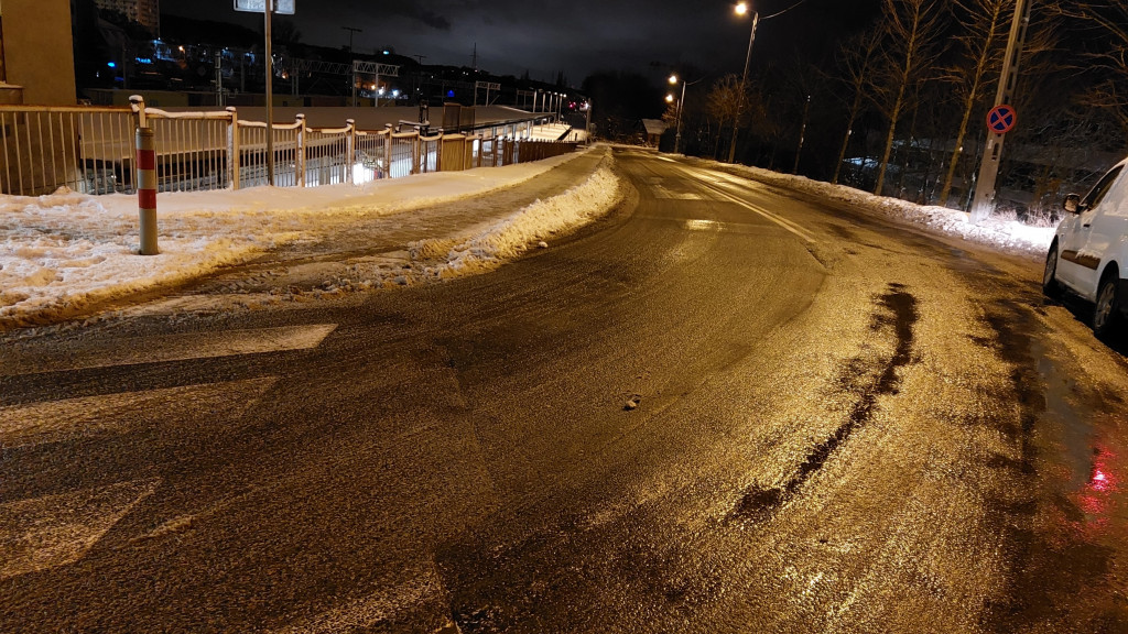 Sopot mierzy się ze skutkami śnieżycy! Walka z żywiołem to nie lada wyzwanie [FOTO]