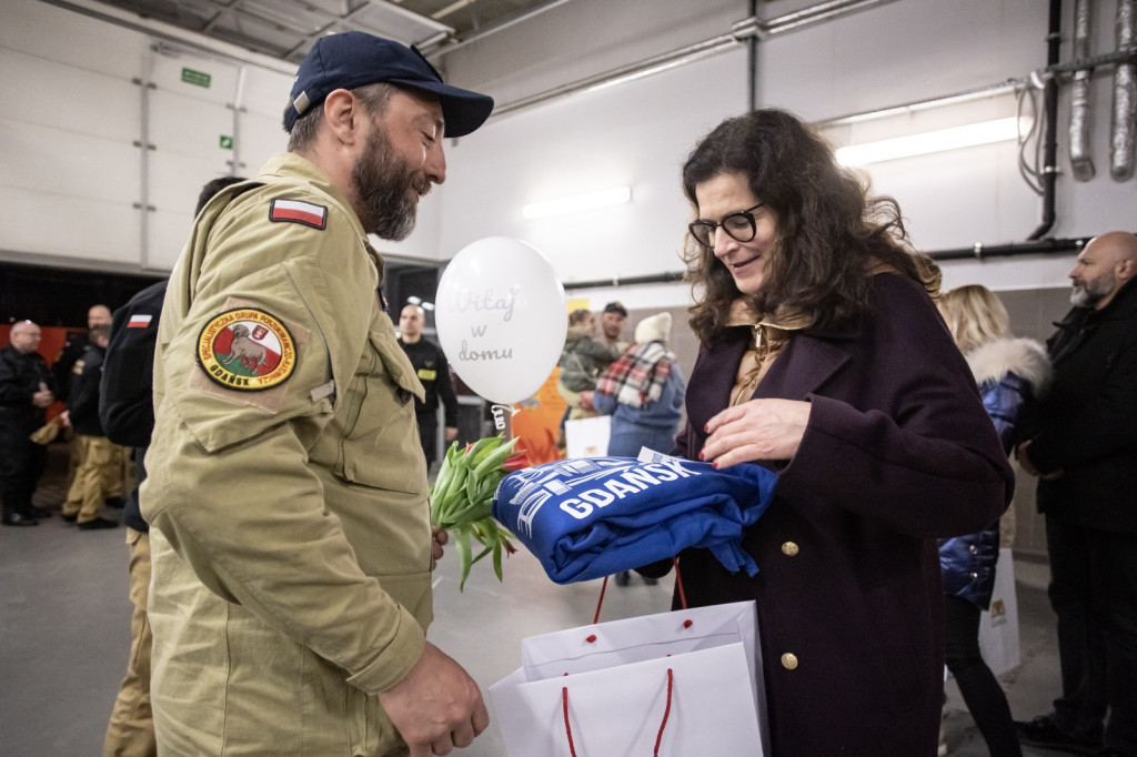 Gdańscy strażacy wrócili z Turcji! Uratowali tam 12 osób [FOTO]