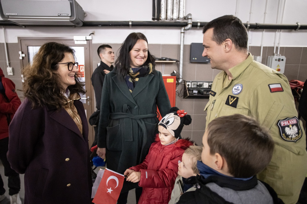 Gdańscy strażacy wrócili z Turcji! Uratowali tam 12 osób [FOTO]