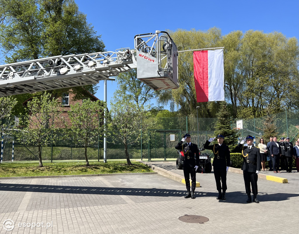 Obchody Dnia Strażaka w Sopocie! Uroczysty apel i wyróżnienia [FOTO]