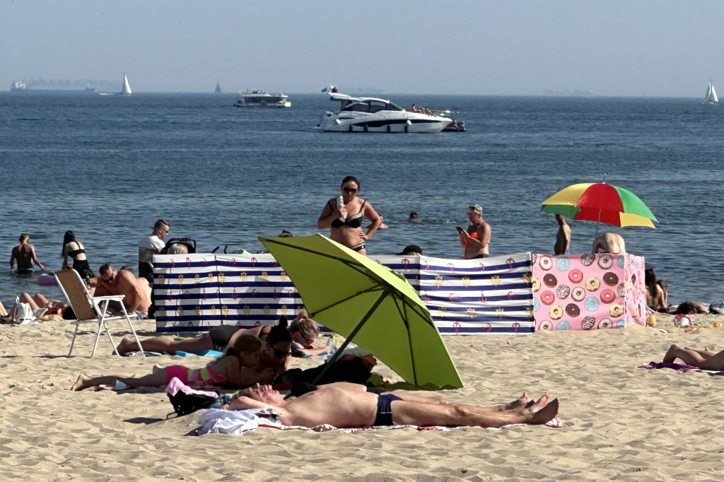 Kto wybrał się do Sopotu na weekend, wygrał! Gorący, plażowy kurort na zdjęciach [FOTO]