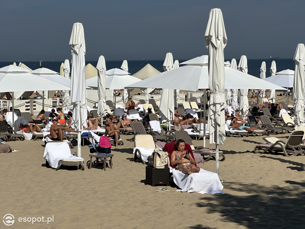 Kto wybrał się do Sopotu na weekend, wygrał! Gorący, plażowy kurort na zdjęciach [FOTO]