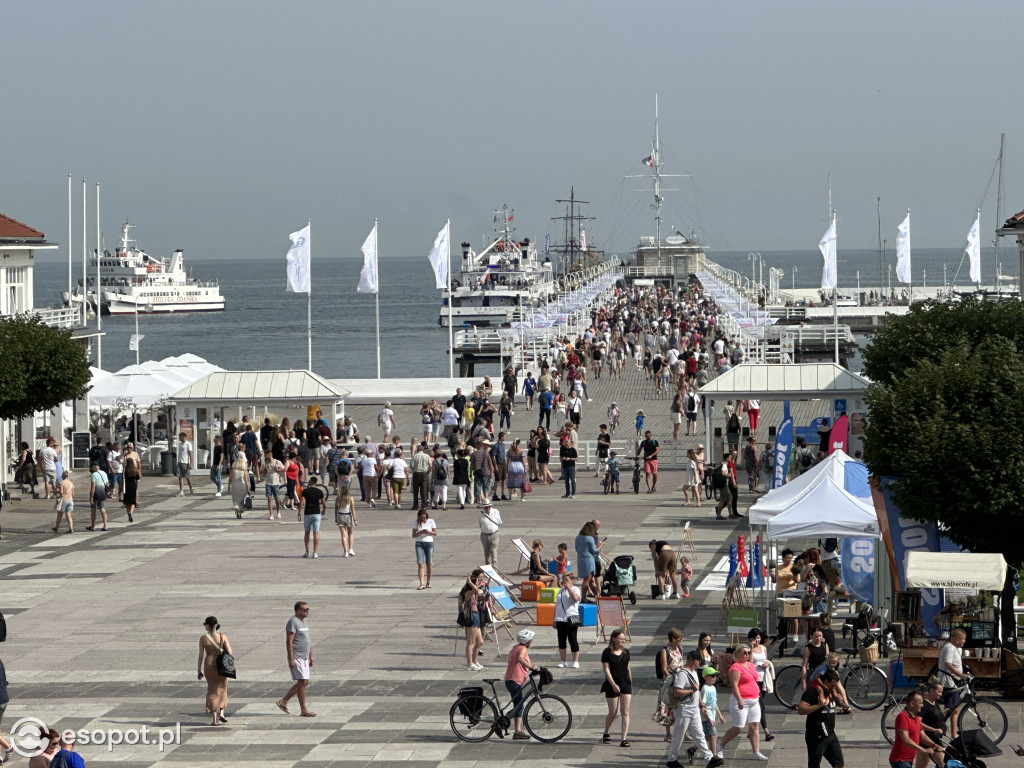 Kto wybrał się do Sopotu na weekend, wygrał! Gorący, plażowy kurort na zdjęciach [FOTO]