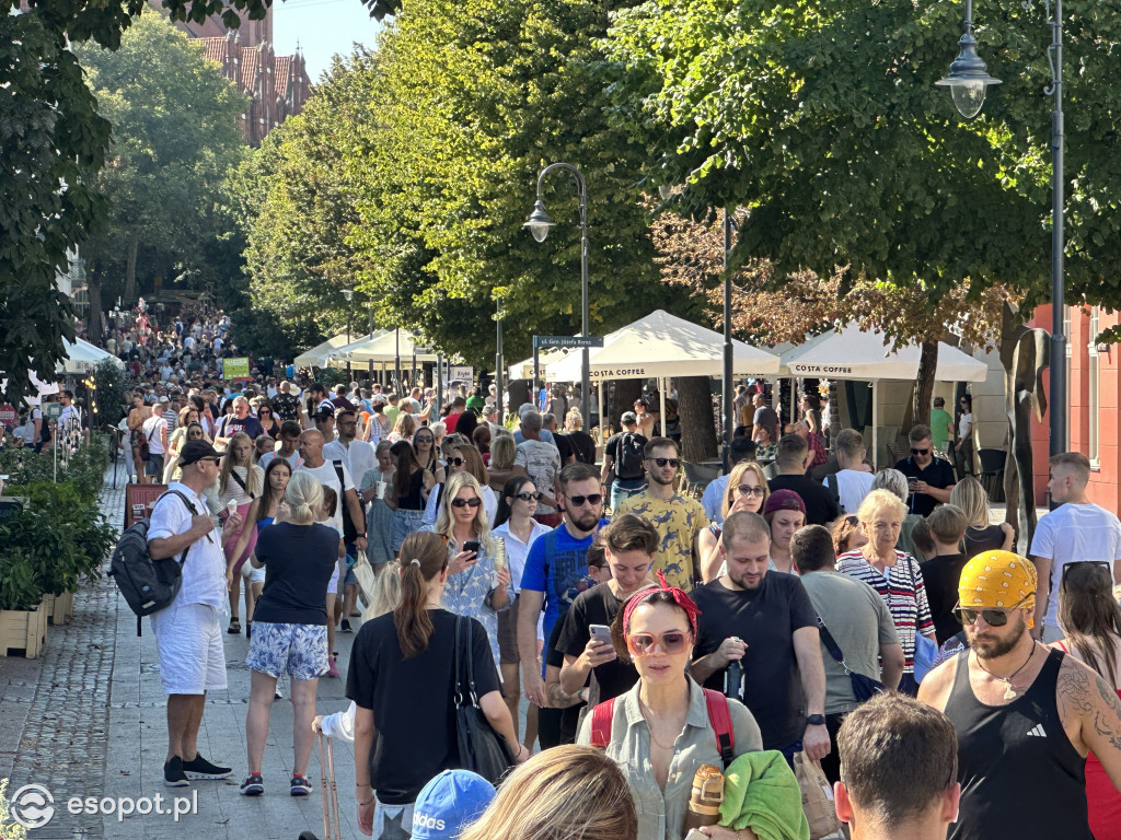 Kto wybrał się do Sopotu na weekend, wygrał! Gorący, plażowy kurort na zdjęciach [FOTO]