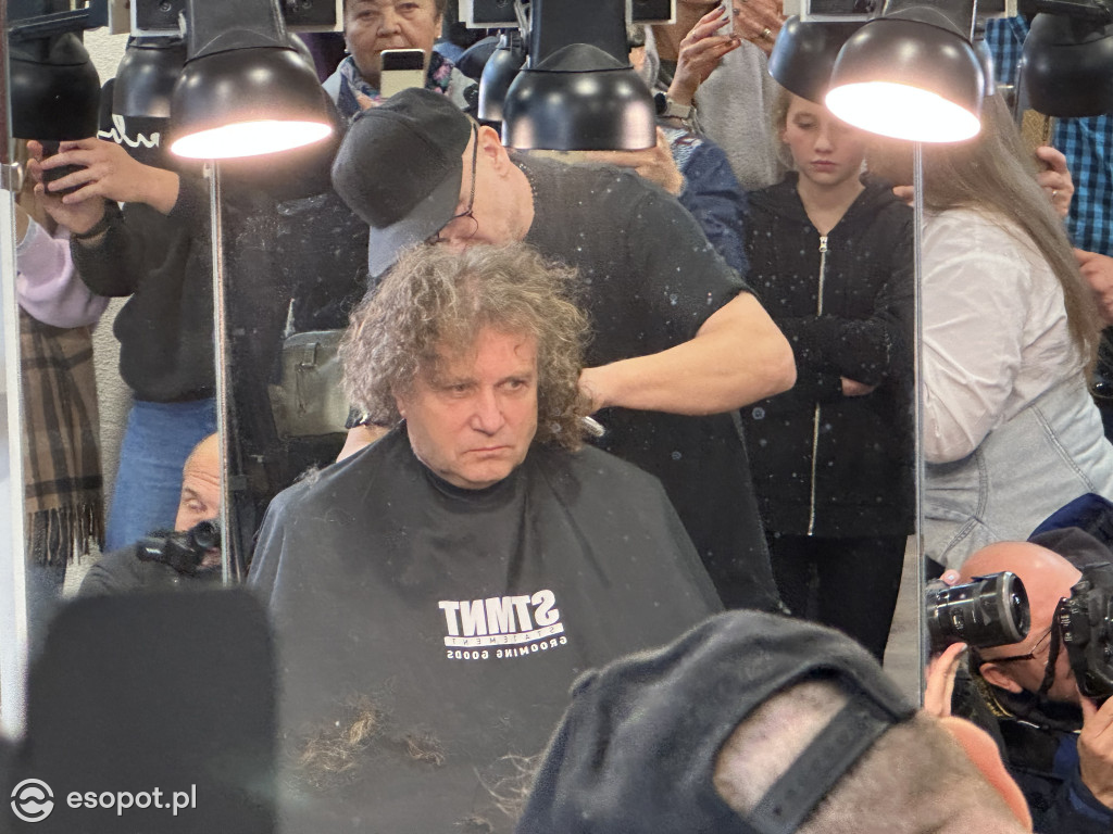 Jacek Karnowski z nową fryzurą! Na tę zmianę czekano 8 lat [FOTO]