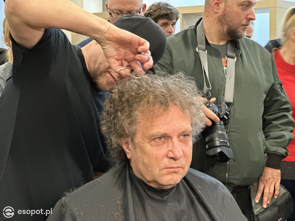 Jacek Karnowski z nową fryzurą! Na tę zmianę czekano 8 lat [FOTO]