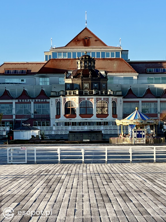 Sopot pięknieje w bieli! W takie dni jest jak z bajki [FOTO]