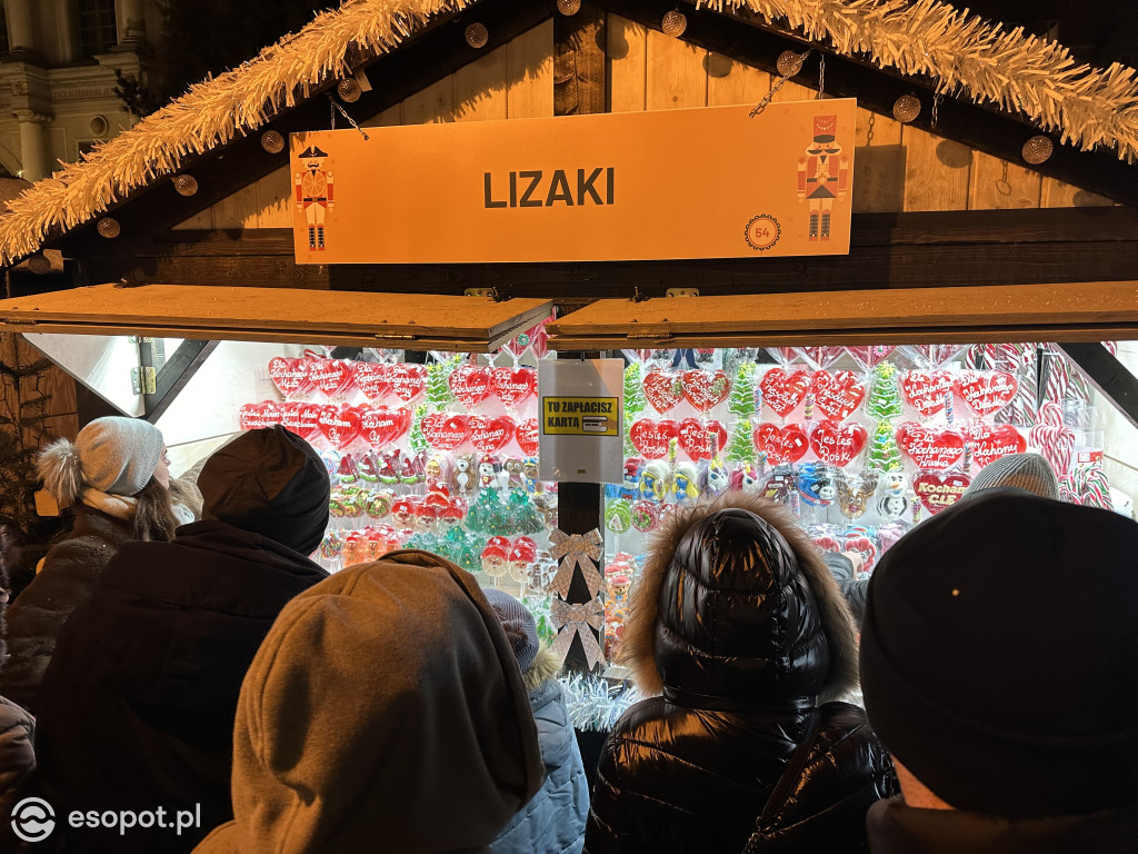 Wystartował Jarmark Bożonarodzeniowy w Gdańsku! To ponad 170 stoisk i kuchnie z całego świata [FOTO]