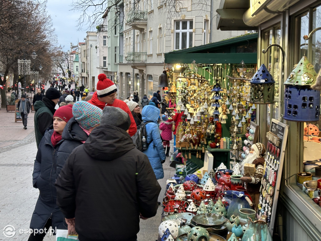 Czy Sopot zapadł w sen zimowy? Czuć, że święta coraz bliżej [FOTO]