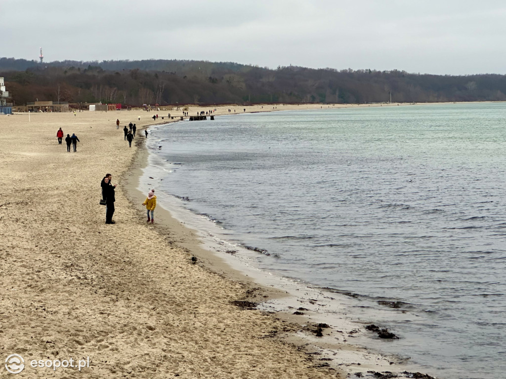 Czy Sopot zapadł w sen zimowy? Czuć, że święta coraz bliżej [FOTO]