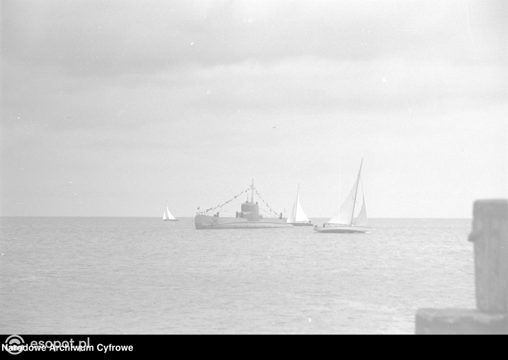 Sopot i Gdynia na archiwalnych zdjęciach! Zobacz niezwykłe kadry z lat 1948-1953 [FOTO]