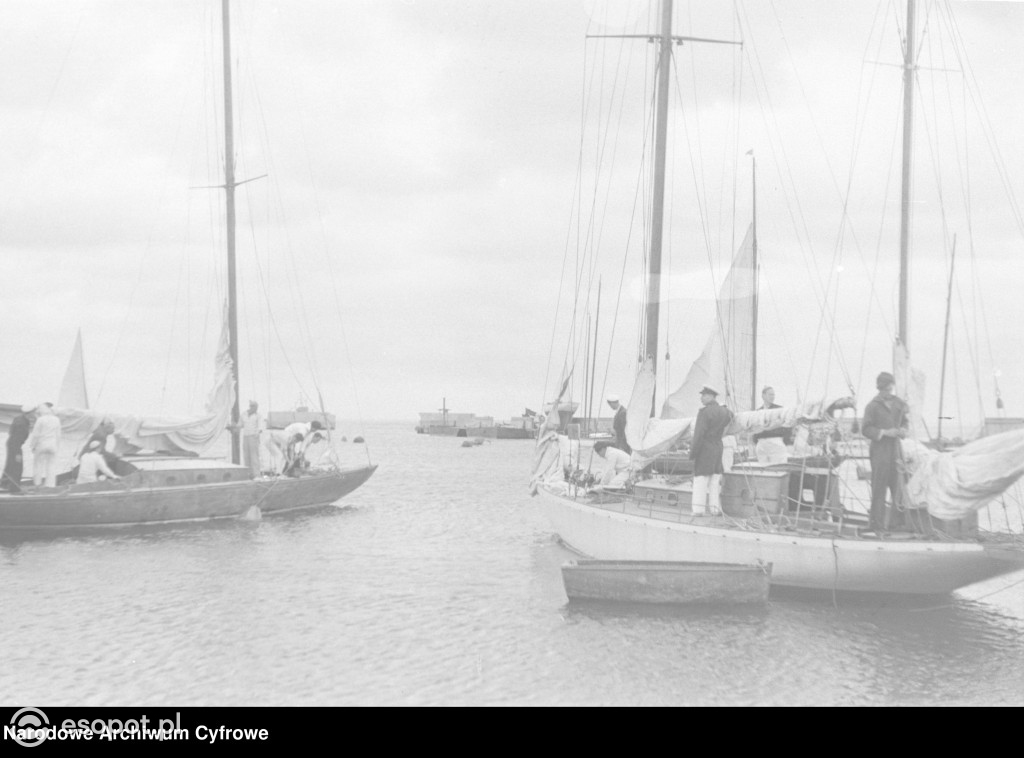 Sopot i Gdynia na archiwalnych zdjęciach! Zobacz niezwykłe kadry z lat 1948-1953 [FOTO]
