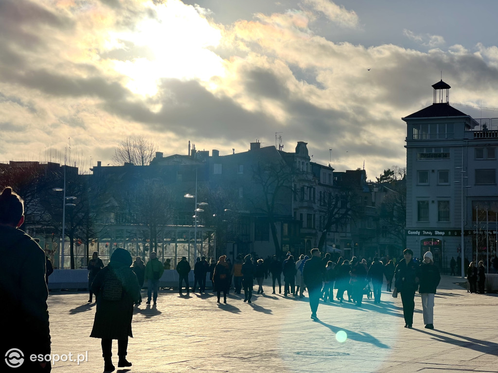 W Sopocie powiało wiosną! Pierwszy weekend ferii na zdjęciach [FOTO]