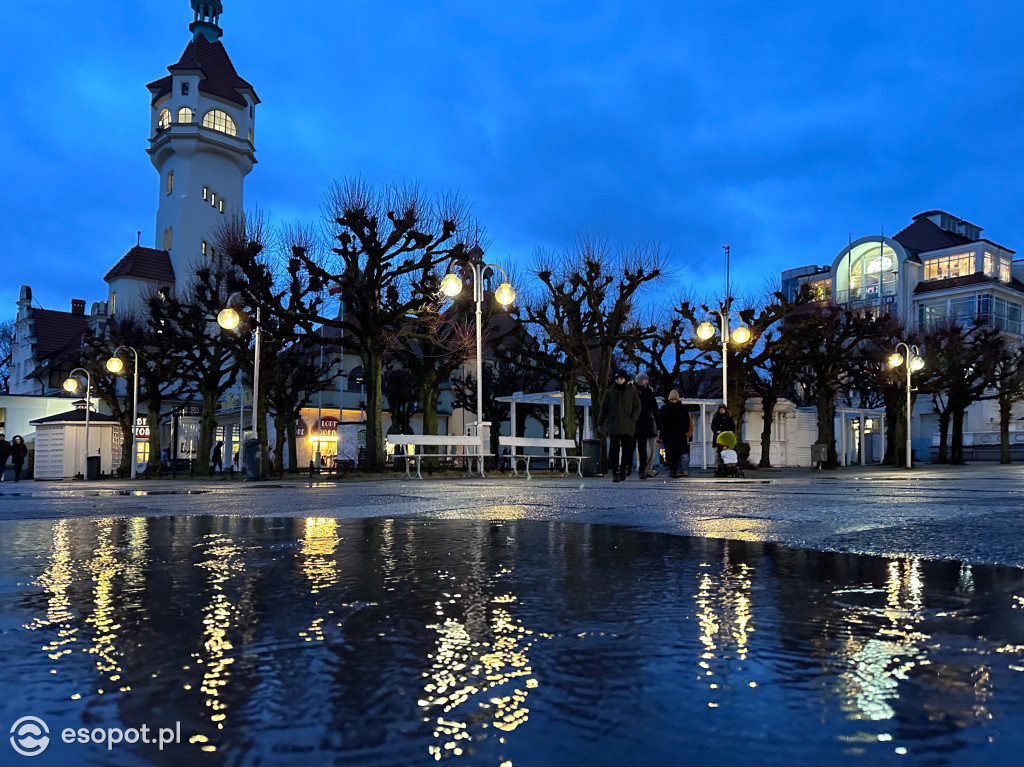 Sopot zachwyca w każdą pogodę! Deszczowy kurort na zdjęciach [FOTO]