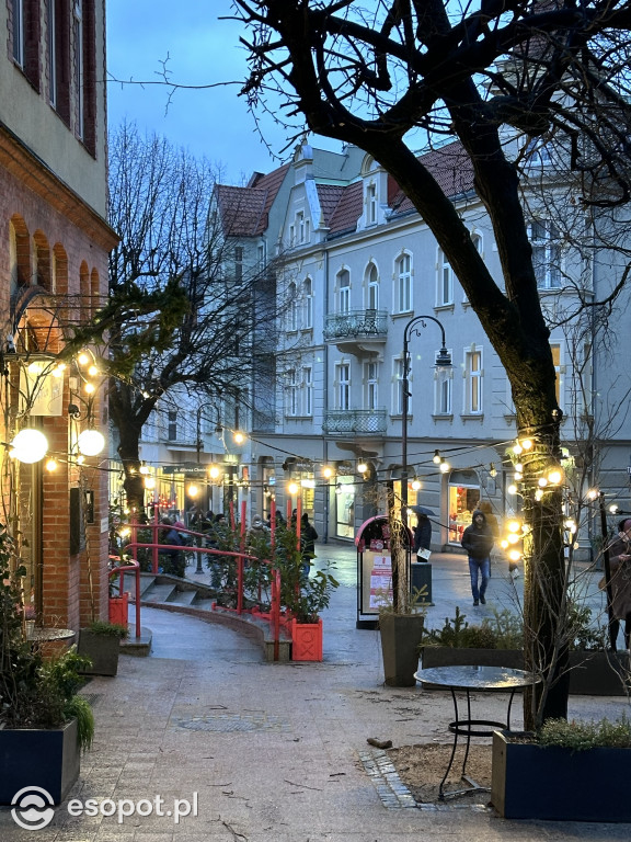 Sopot zachwyca w każdą pogodę! Deszczowy kurort na zdjęciach [FOTO]