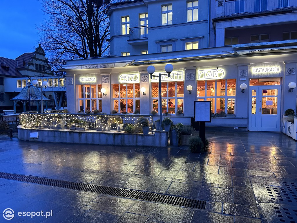 Sopot zachwyca w każdą pogodę! Deszczowy kurort na zdjęciach [FOTO]