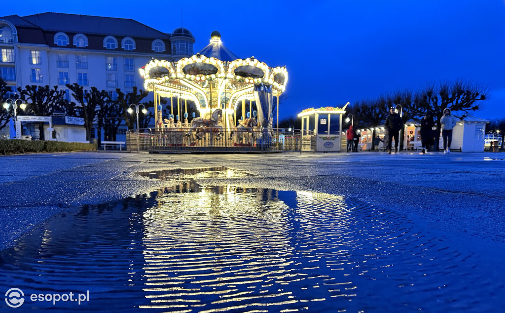 Sopot zachwyca w każdą pogodę! Deszczowy kurort na zdjęciach [FOTO]