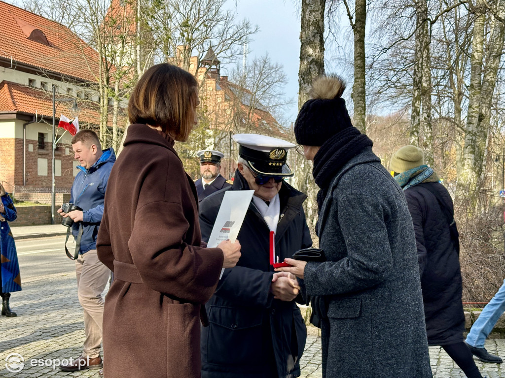 Sopot uczcił 82. rocznicę powołania AK! Złożono wieńce i wiązanki kwiatów [FOTO]