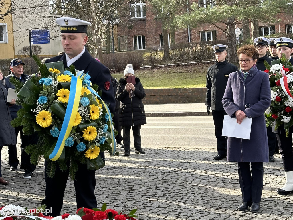 Sopot uczcił 82. rocznicę powołania AK! Złożono wieńce i wiązanki kwiatów [FOTO]