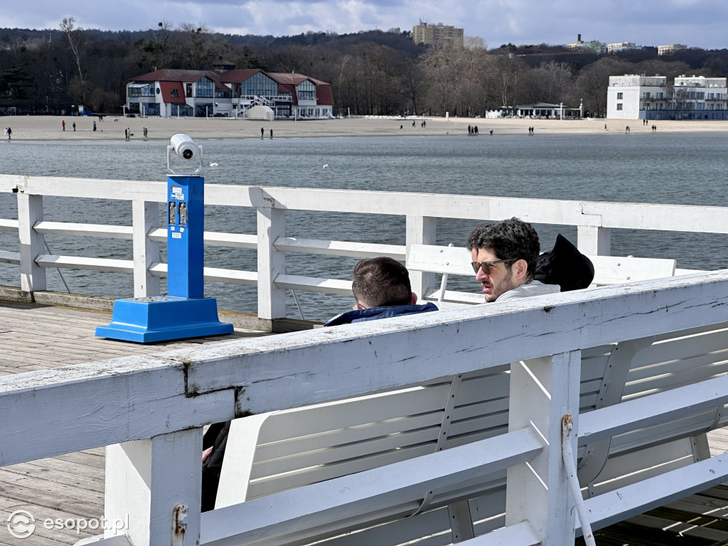 Sopot tym razem przegrał z niedzielą handlową! Spokojny kurort na zdjęciach [FOTO]