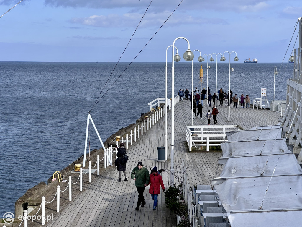 Sopot tym razem przegrał z niedzielą handlową! Spokojny kurort na zdjęciach [FOTO]