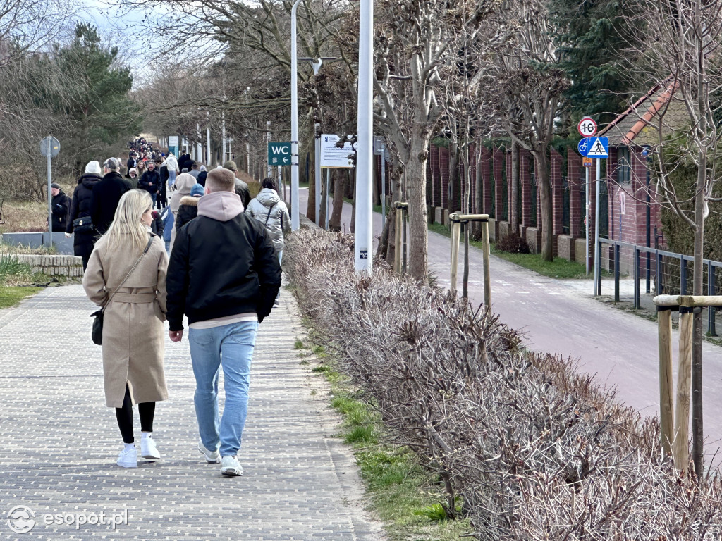 Sopot tym razem przegrał z niedzielą handlową! Spokojny kurort na zdjęciach [FOTO]