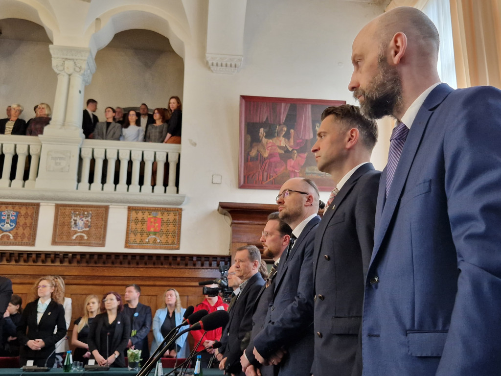 Pierwsza sesja Rady Miasta Sopotu. Zobacz, kto pokieruje miastem [FOTO]