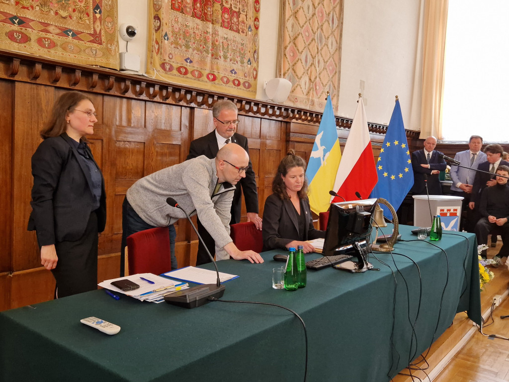 Pierwsza sesja Rady Miasta Sopotu. Zobacz, kto pokieruje miastem [FOTO]