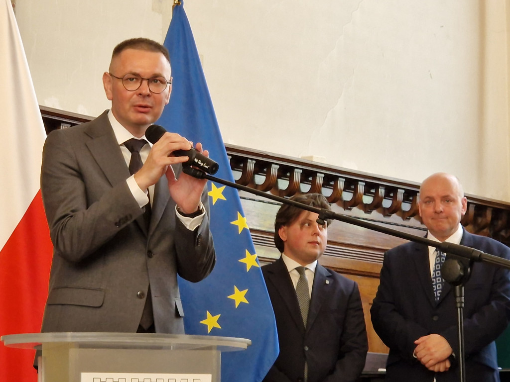 Pierwsza sesja Rady Miasta Sopotu. Zobacz, kto pokieruje miastem [FOTO]