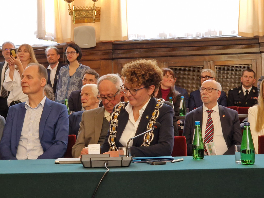 Pierwsza sesja Rady Miasta Sopotu. Zobacz, kto pokieruje miastem [FOTO]