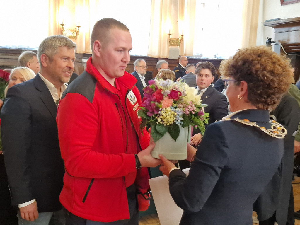 Pierwsza sesja Rady Miasta Sopotu. Zobacz, kto pokieruje miastem [FOTO]