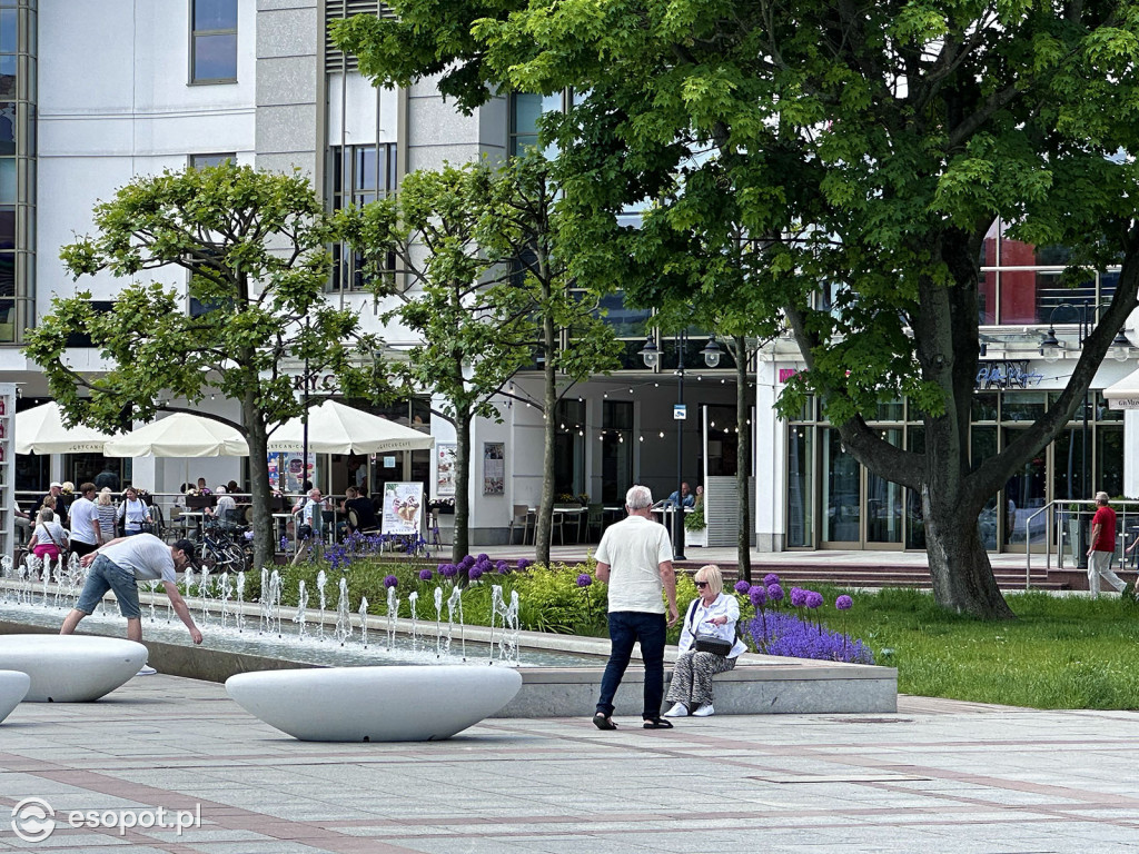 Zaskakująco spokojny Sopot na zdjęciach! Za nami ostatni weekend maja [FOTO]