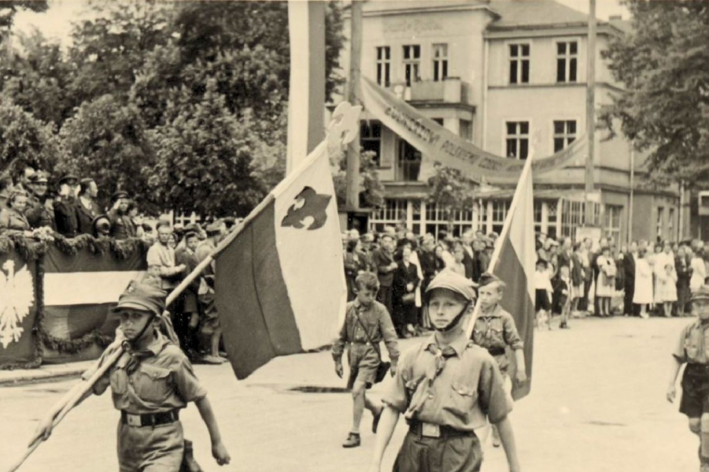 Tak Sopot świętował w 1945 roku! Zobacz archiwalne zdjęcia [FOTO]