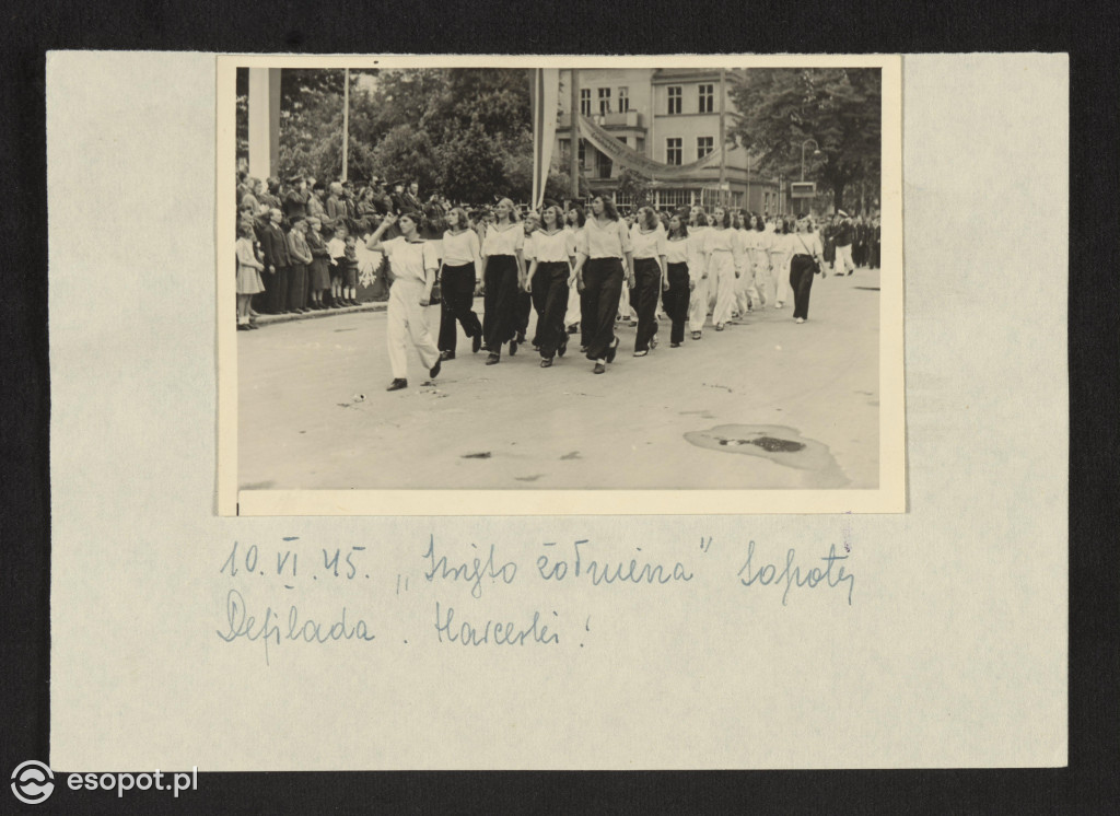 Tak Sopot świętował w 1945 roku! Zobacz archiwalne zdjęcia [FOTO]