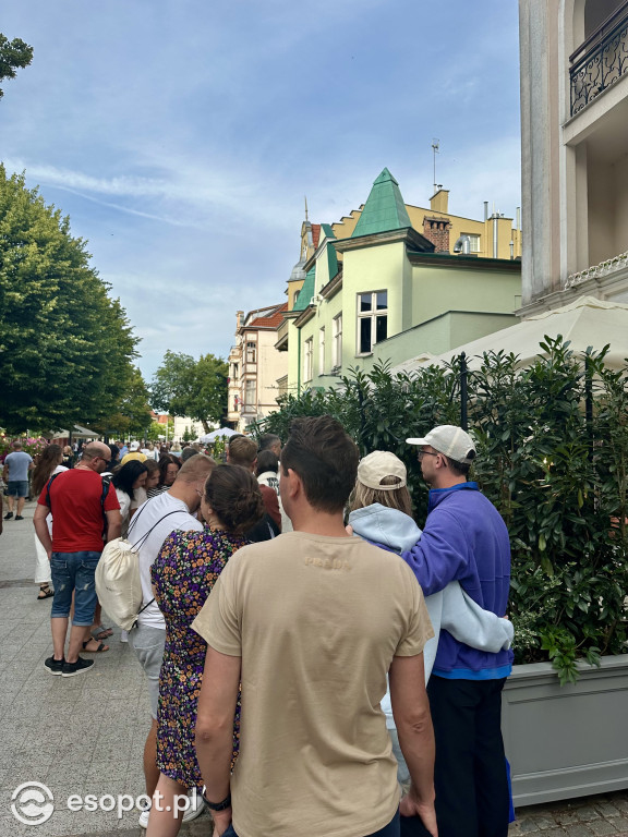 Morze ludzi w Sopocie! Trudno wcisnąć choćby palec