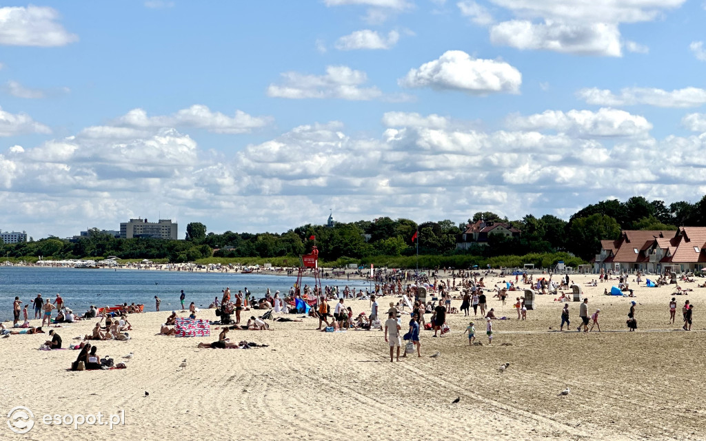 Sopot tętni życiem. Słoneczny czwartek w kurorcie