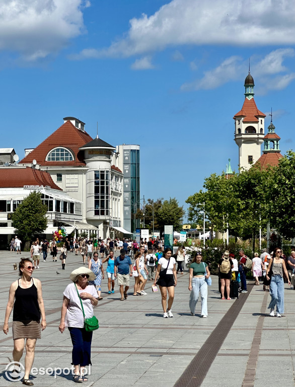 Sopot tętni życiem. Słoneczny czwartek w kurorcie