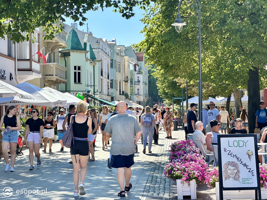 Plaża pękała w szwach! Gorące lato w Sopocie