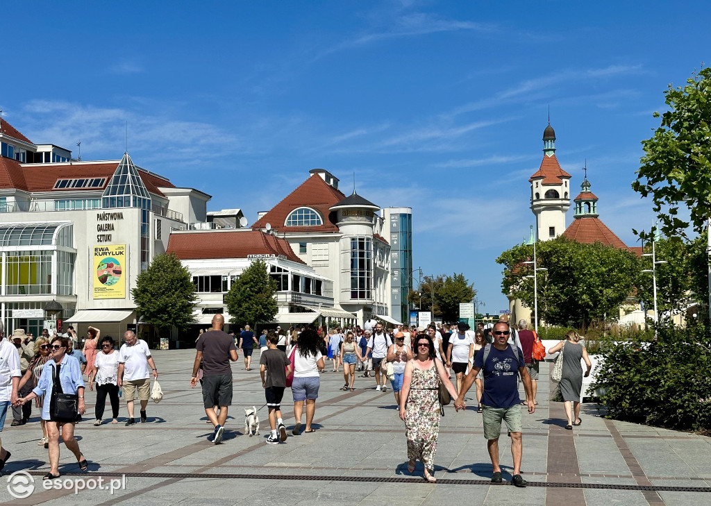 Plaża pękała w szwach! Gorące lato w Sopocie