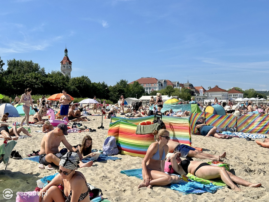 Plaża pękała w szwach! Gorące lato w Sopocie