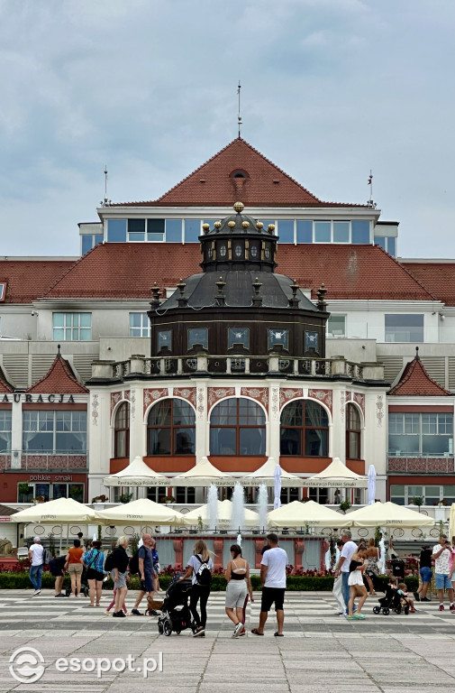 Pochmurnie, ale tłumnie! Tak wyglądał ostatni weekend lipca w Sopocie
