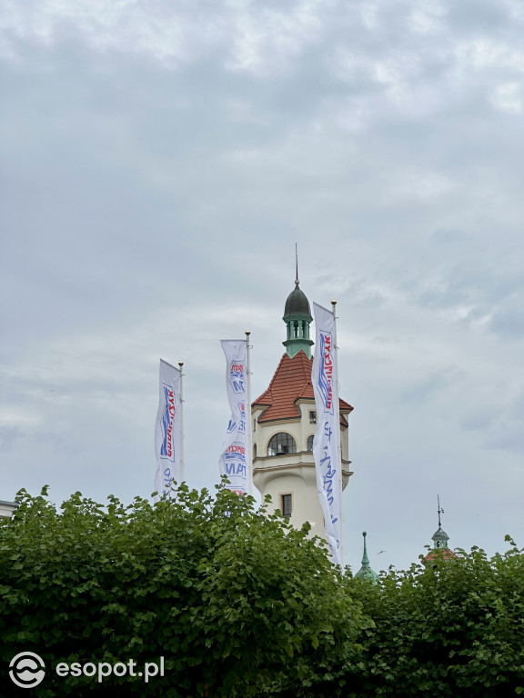 Pochmurnie, ale tłumnie! Tak wyglądał ostatni weekend lipca w Sopocie