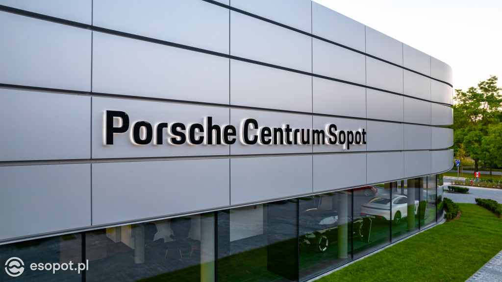 Fani motoryzacji nie przejdą obojętnie! Porsche Centrum Sopot otwarte [FOTO]