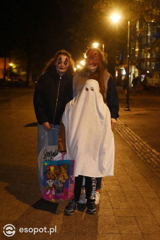 Sopot opanowały czarownice, stwory i bohaterowie wszelkiej maści! Halloween w kurorcie [FOTO]