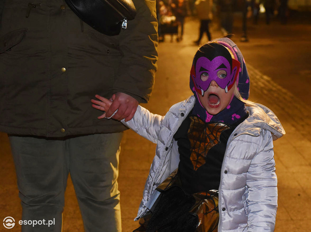 Sopot opanowały czarownice, stwory i bohaterowie wszelkiej maści! Halloween w kurorcie [FOTO]